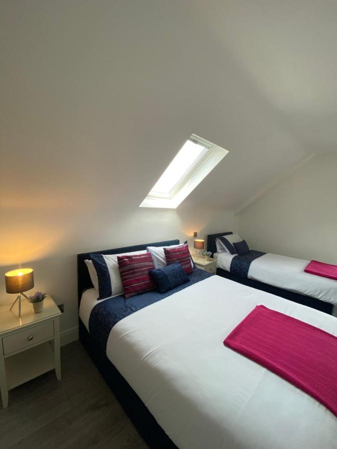Pier House Luxury Apartment Dingle Exterior photo